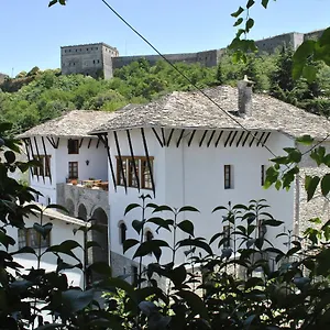 Old Bazaar 1790 3* Gjirokastër