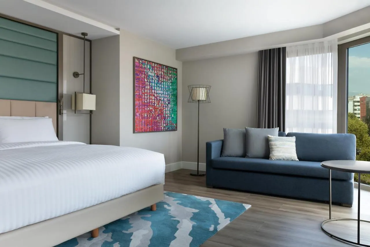 Izmir Marriott Hotel 5*,