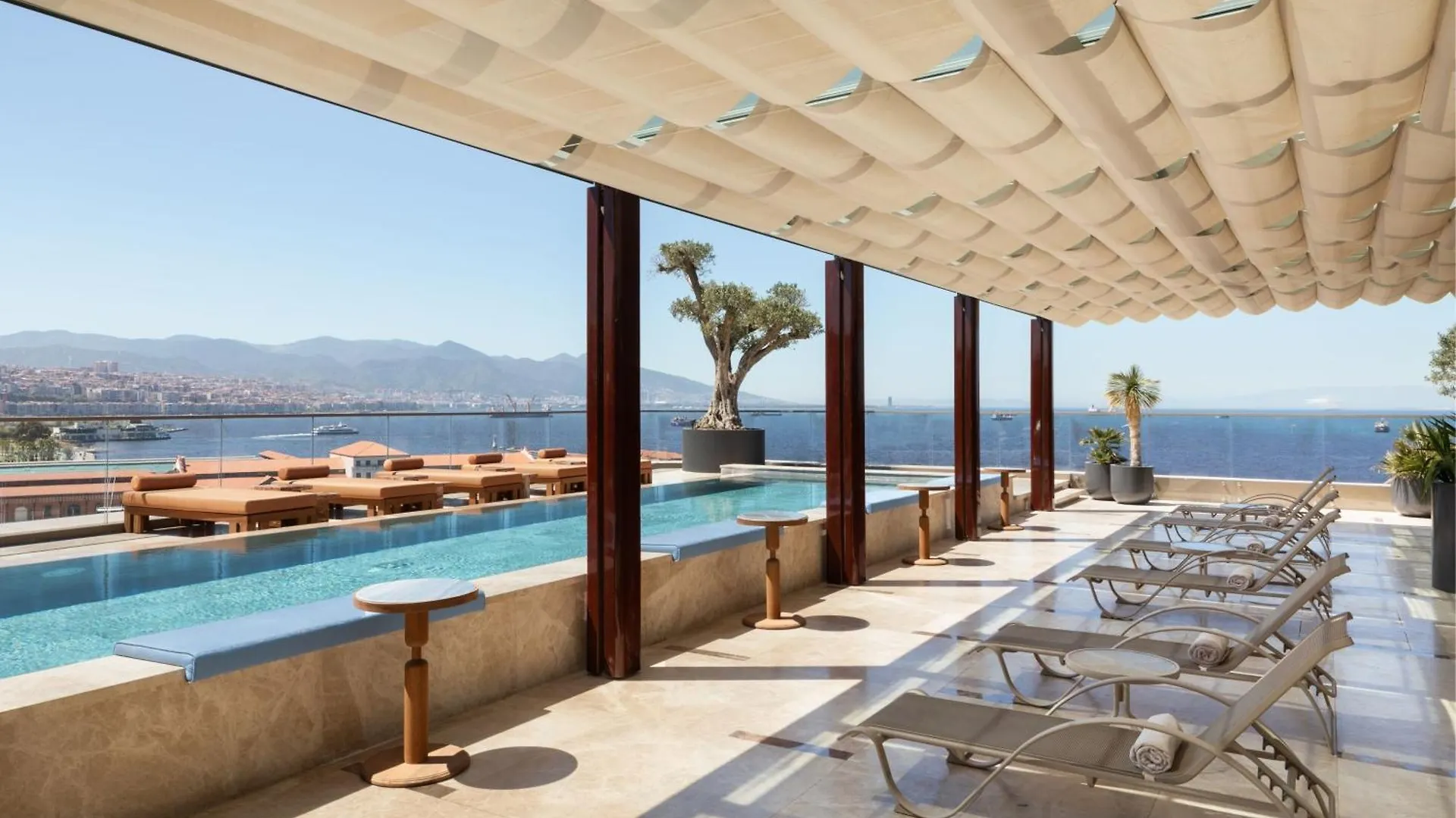 Izmir Marriott Hotel
